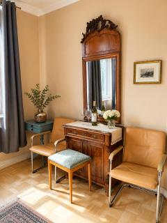 Velmora Boutique Suites - Vintage Design Apartment in Altstadtnähe - 1