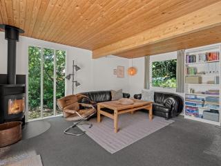 Holiday Home Fot - 7km from the sea by Interhome - 9