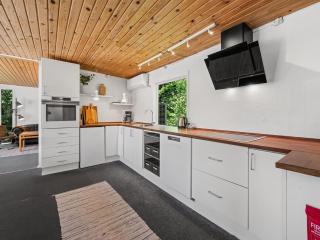 Holiday Home Fot - 7km from the sea by Interhome - 7