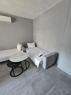 Irina's Apartment 10 - 9