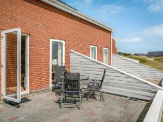 Apartment Fotij - 2-3km from the sea by Interhome - 5