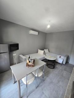 Irina's Apartment 10 - 1