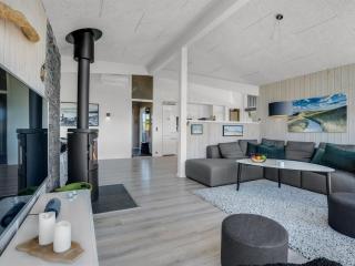 Holiday Home Danila - 600m from the sea by Interhome - 8