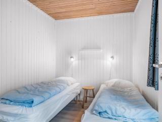 Holiday Home Soraya - 700m to the fjord by Interhome - 3