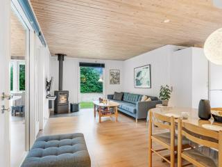 Holiday Home Soraya - 700m to the fjord by Interhome - 2
