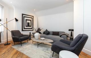 Stylish 2 Bedroom Apartment near Oxford Street - 2