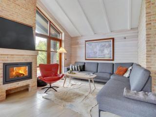 Holiday Home Andri - 600m to the fjord by Interhome - 5