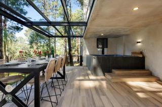 Increible Casa con Jacuzzi y Terraza en el Bosque - 2