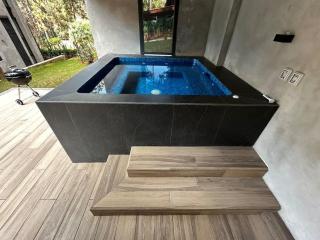 Increible propiedad en el bosque con Jacuzzi - 4