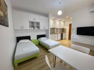 B&E Riviera Vlore - 2
