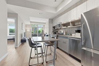 Modern Harborfront Apt & Walk to Restaurants - 5