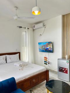 Cozy Studio with Pool & Rooftop Ocean Views Nyali 5th Avenue - 5