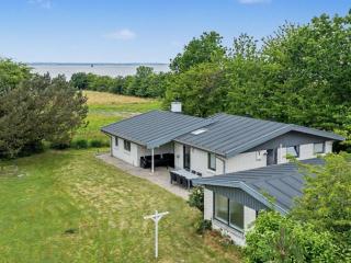 Holiday Home Sigbrit - 100m from the sea by Interhome - 9