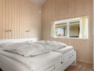 Holiday Home Tjorven - 400m from the sea by Interhome - 2
