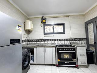 3BDR Apartment with Balcony l Dokki - 5