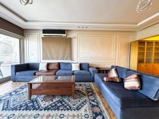 3BDR Apartment with Balcony l Dokki - 3