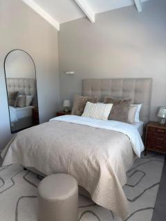 Cosy Langdown Getaway - 1