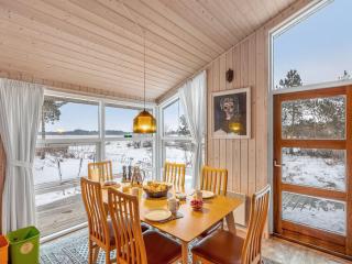 Holiday Home Gebko - 750m from the sea by Interhome - 5