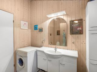 Holiday Home Gebko - 750m from the sea by Interhome - 3