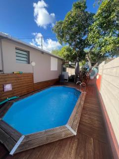 Maison Lantanas - Piscine privée - 3 chambres climatisées - 3 places de Parking - 8