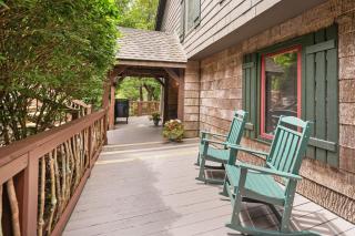 Blowing Rock Retreat - 4