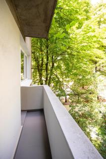 Modern and Design apartments in top center - 1