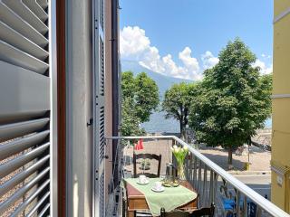 Apartment Una Finestra sul Lago by Interhome - 7