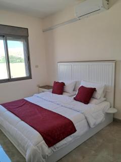 Muzn al Ghaith Luxury Chalet with Private Pool - 6
