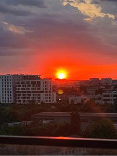 Magic Sunset Bucharest - 6