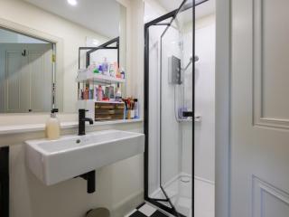 City Road Apartment - St Andrews - 3