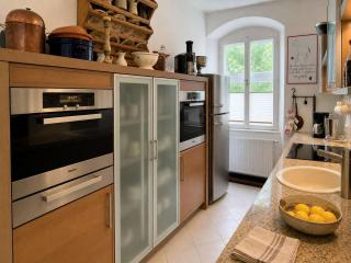 Historic Baroque Villa - Old Rectory Eggersberg with Dali Bathroom - 1
