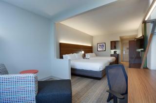 Holiday Inn Express & Suites Orlando International Airport by IHG - 2