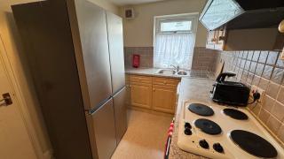 Sleeps4-FreeParking-FamilyFriendly-WCAccessible - 6