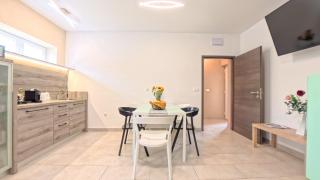 Stylish Apartments Castle Bay - near Beach and Airport - 1