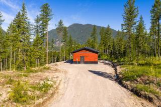 Glacier Luxury Retreat Deer View Cabin 3 - 5