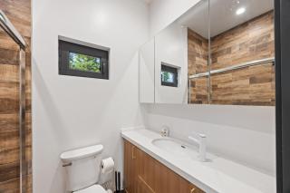Glacier Luxury Retreat Deer View Cabin 3 - 1