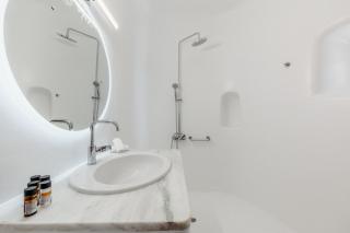 Villa Angelica w Pool, Sea View, 2BDR - 7
