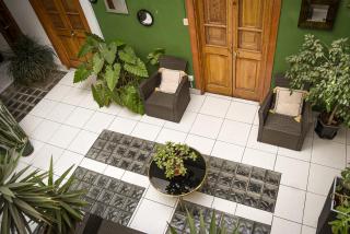 Maison verte - Guest House - 1