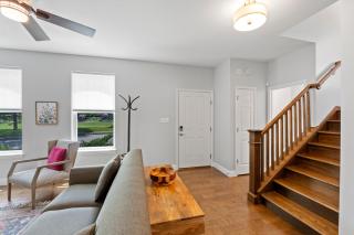 Spacious 4BR w/ Garage Near SLU & Hospital | Park-Adjacent | STL - 4