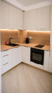 Cortina North Luxury Studio - 7