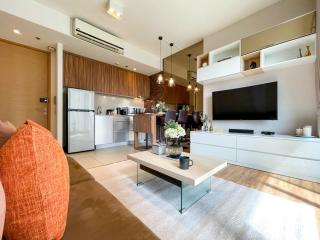 500m to BTS l Large 47 sqm l Pool and Sauna - 2