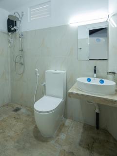 Reliance Inn Residence - 8