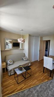 Lake-view apartment 2 minutes - 7
