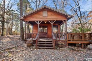 King Bed Pine Cabin Near Broken Bow Lake Beavers Bend State Park - 9