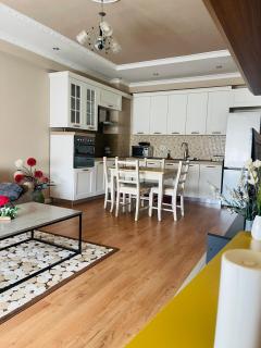 Elite Lake Stay Tirana - 4