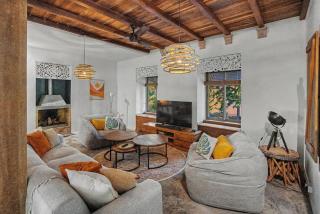 Nothing Else Like This in Chamarel - 6BR Estate - 6