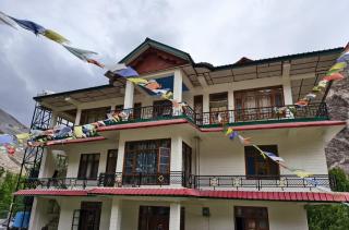 The Moonland Homestay - 0