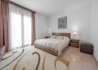 Apartments Butua 1 - 9