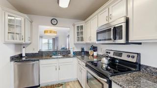 Bethany Bay Condo with Shared Pool High Speed WiFi Bay View & Central AC - 7