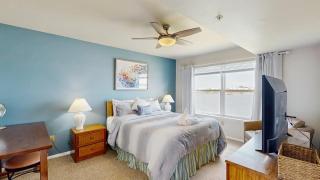 Bethany Bay Condo with Shared Pool High Speed WiFi Bay View & Central AC - 2